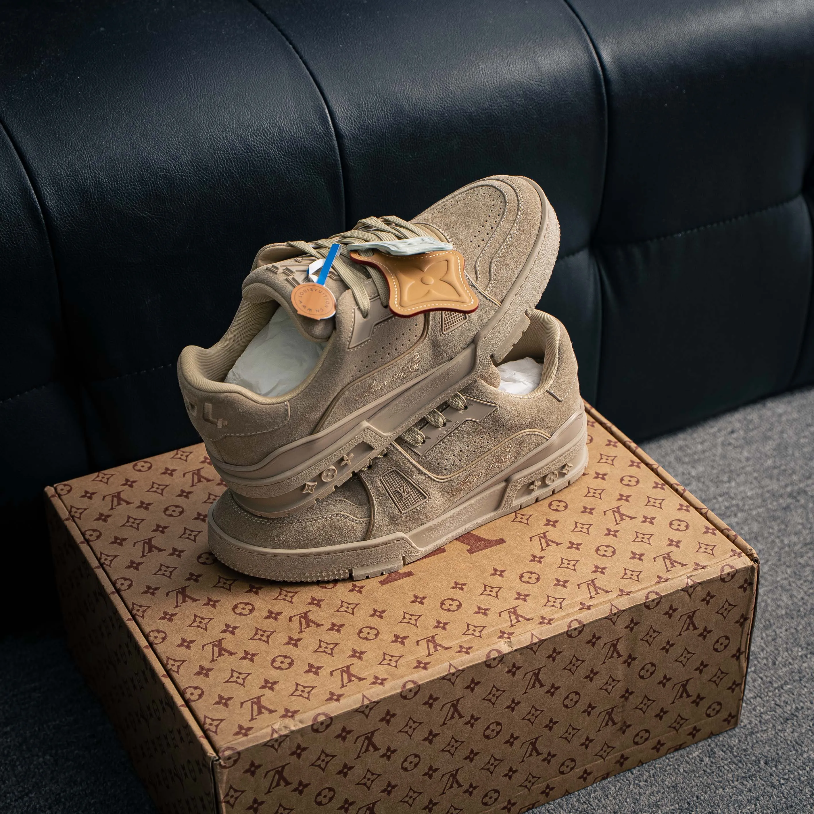 LV Trainer Series Sneakers New Arrival ZP Shoes NFC 1:1 、 、